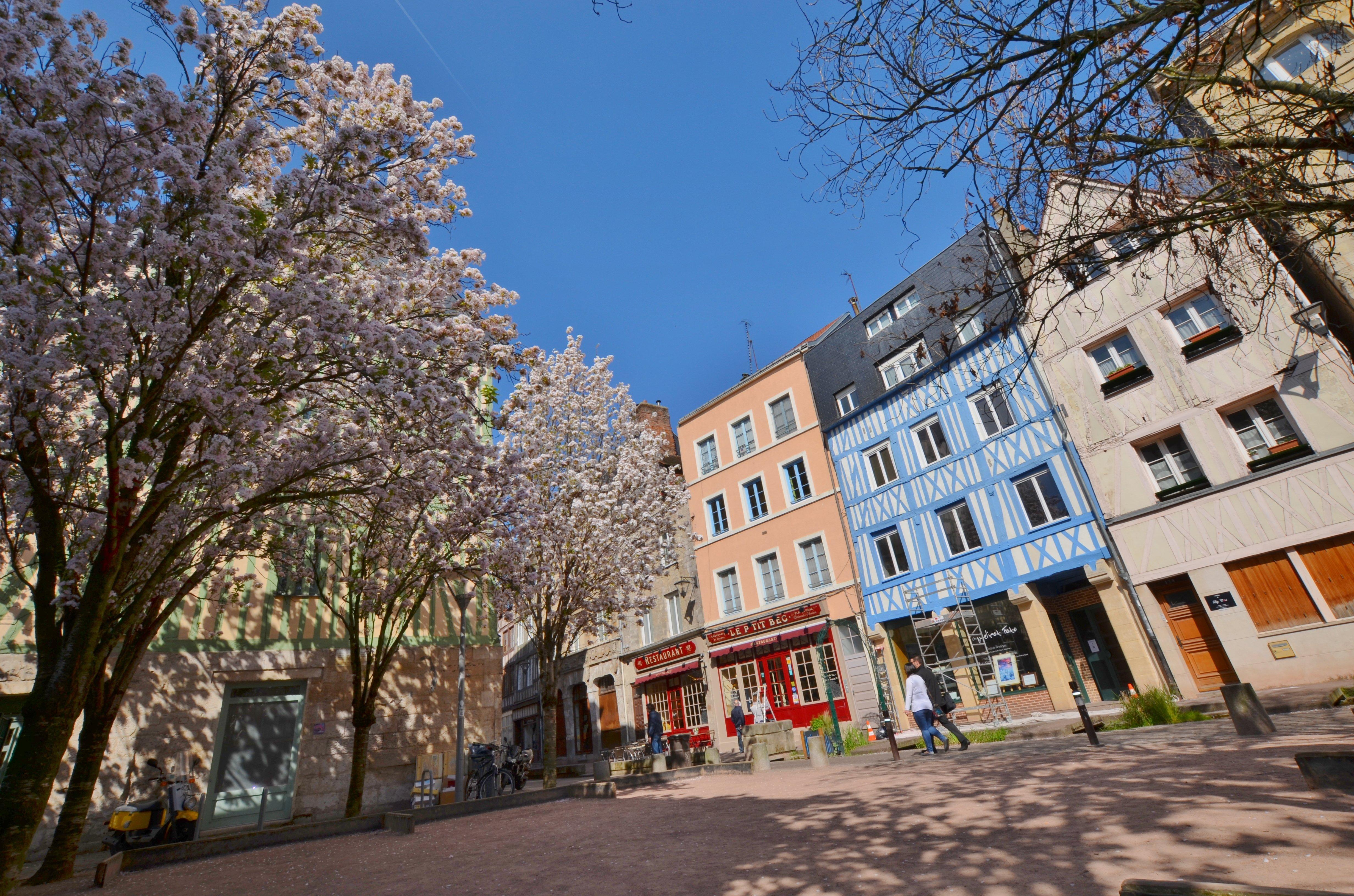 Holiday Inn Express - Rouen Centre - Rive Gauche, An Ihg Hotel Exterior photo