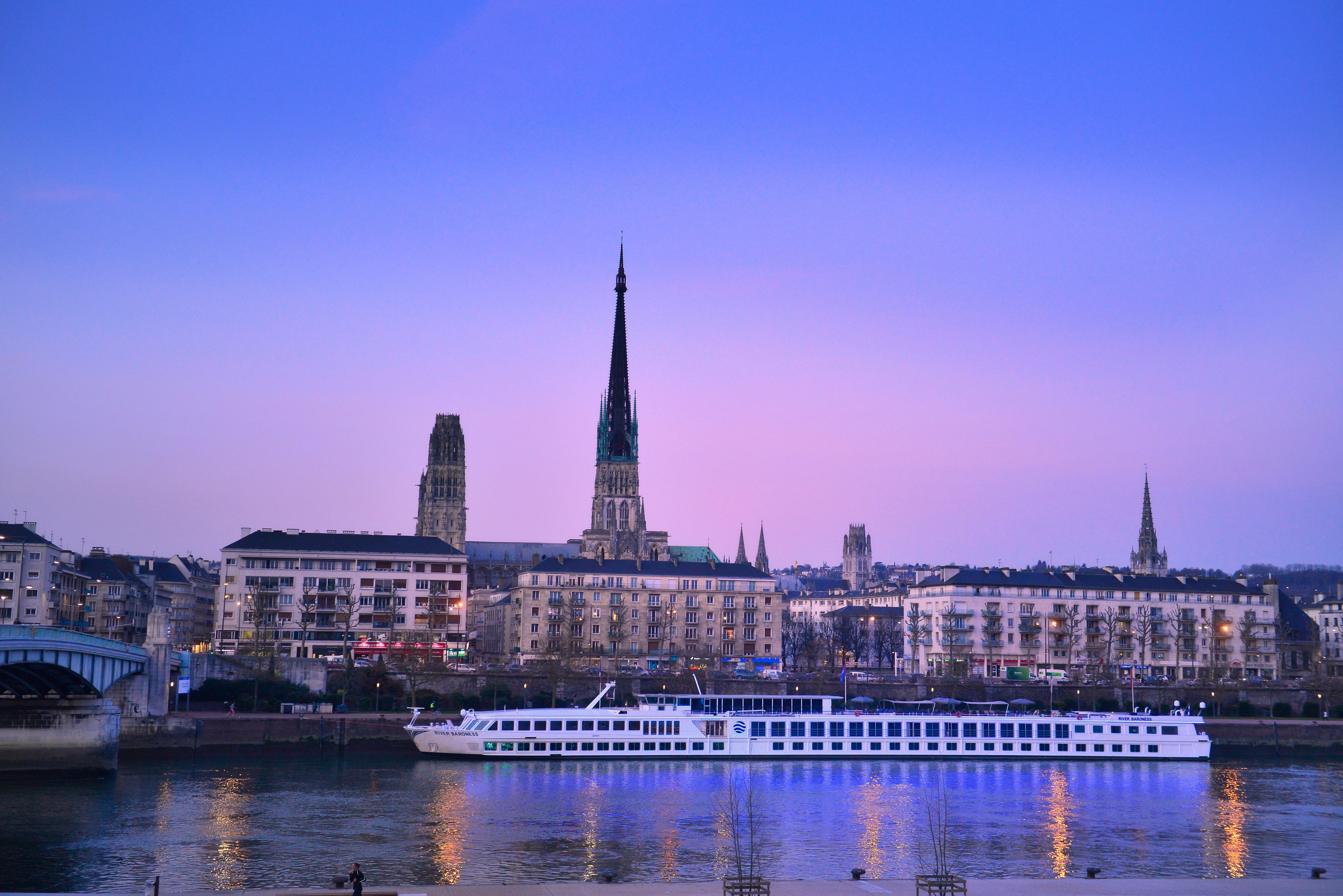 Holiday Inn Express - Rouen Centre - Rive Gauche, An Ihg Hotel Exterior photo